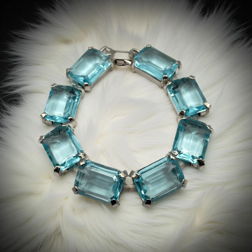Vintage Judy Lee Emerald Cut Aquamarine Blue Glass Silver Tone Bracelet 7”